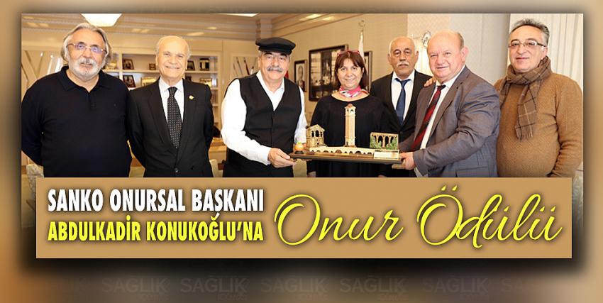 Sanko Onursal Başkanı Abdulkadir Konukoğlu’na Onur Ödülü