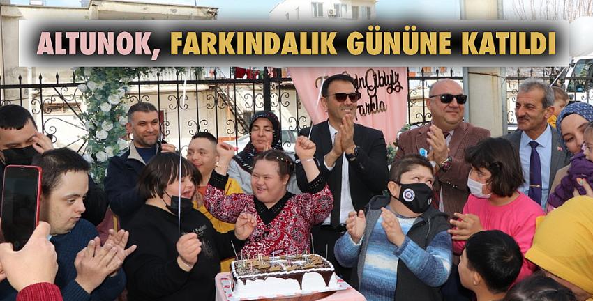 Altunok, farkındalık gününe katıldı